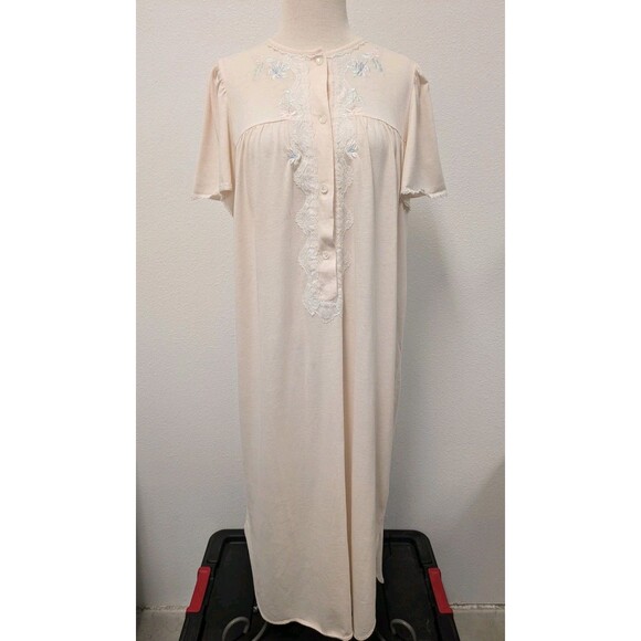 Vintage Miss Elaine Baby Pink Floral Embroidered Lace Trim Nightgown sz M Mumu - Picture 1 of 10